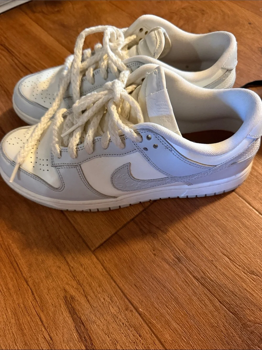 Nike dunk White Low-Top Sneakers